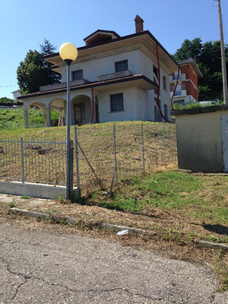 Casa in Gemmano a Rimini in Vendita
