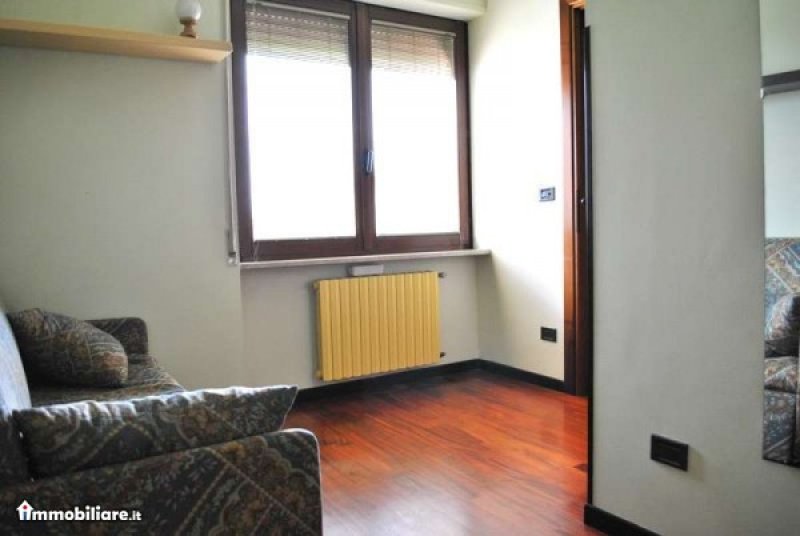 Peschiera del Garda da privato appartamento a Verona in Vendita
