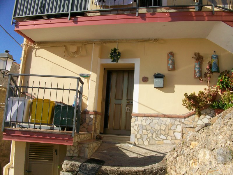 Appartamento nel centro storico di Bonifati a Cosenza in Vendita