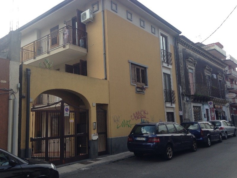 Misterbianco appartamento tre vani a Catania in Vendita