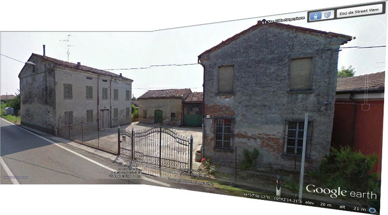 Luzzara complesso immobiliare a corte a Reggio nell'Emilia in Vendita