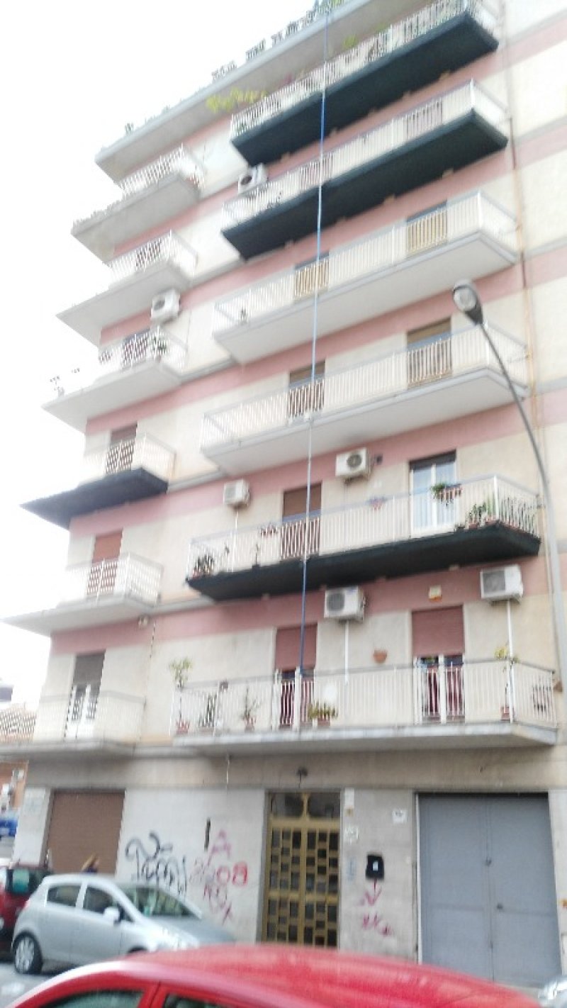 Palermo appartamento vicino centro in zona Zisa a Palermo in Vendita