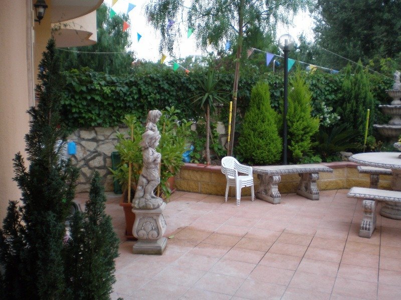 Bisceglie zona Salsello villa a Barletta-Andria-Trani in Vendita