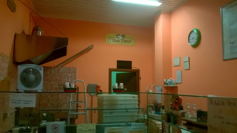 Rivoli pizzeria d'asporto a Torino in Vendita