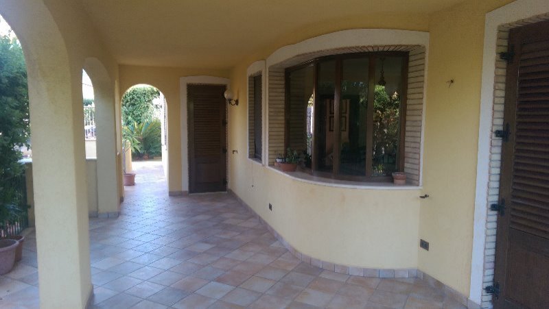 Villa unifamiliare presso Villagrazia di Carini a Palermo in Vendita
