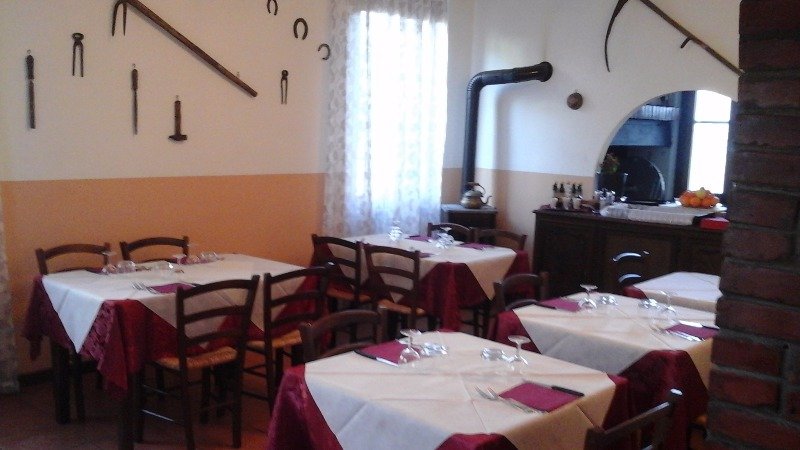 Capolona ristorante pizzeria rosticceria a Arezzo in Vendita