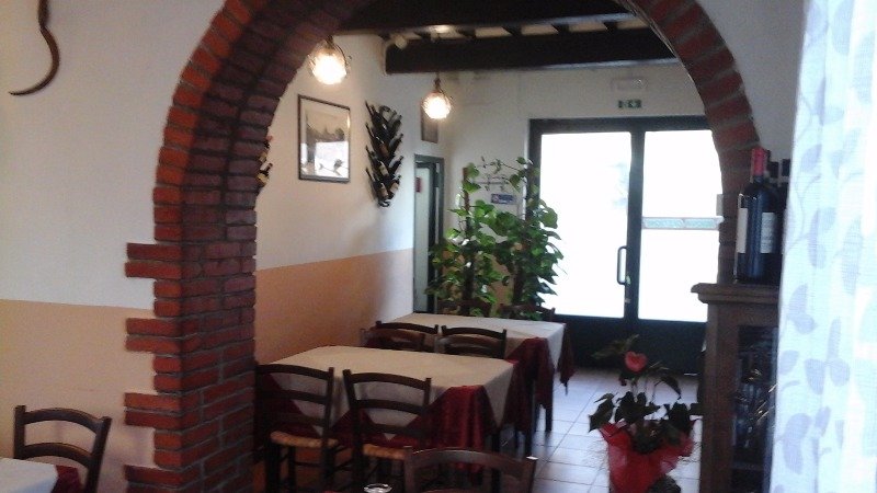 Capolona ristorante pizzeria rosticceria a Arezzo in Vendita