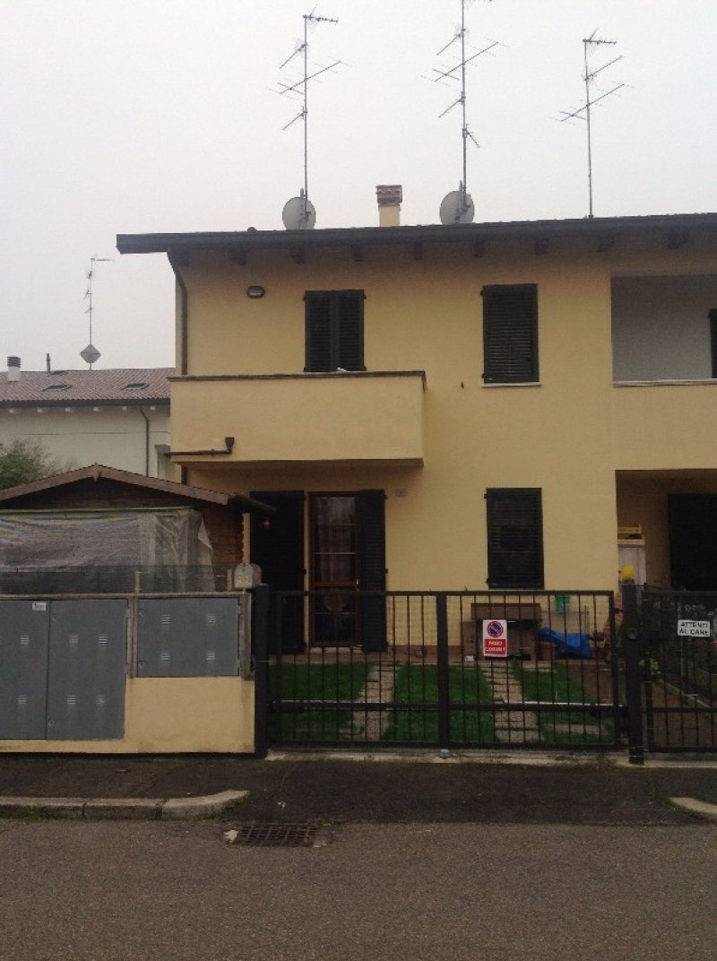 Russi appartamento con giardino privato a Ravenna in Vendita