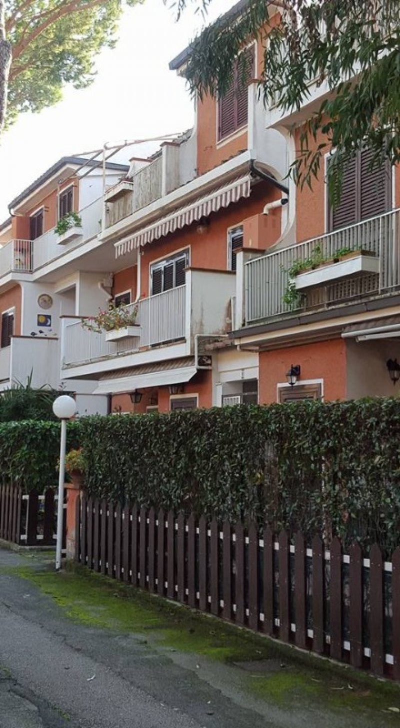 San Felice Circeo appartamento su due livelli a Latina in Vendita
