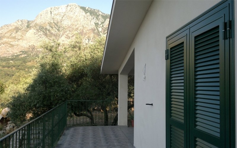 Zona Ausonia Spigno villa in campagna a Frosinone in Vendita