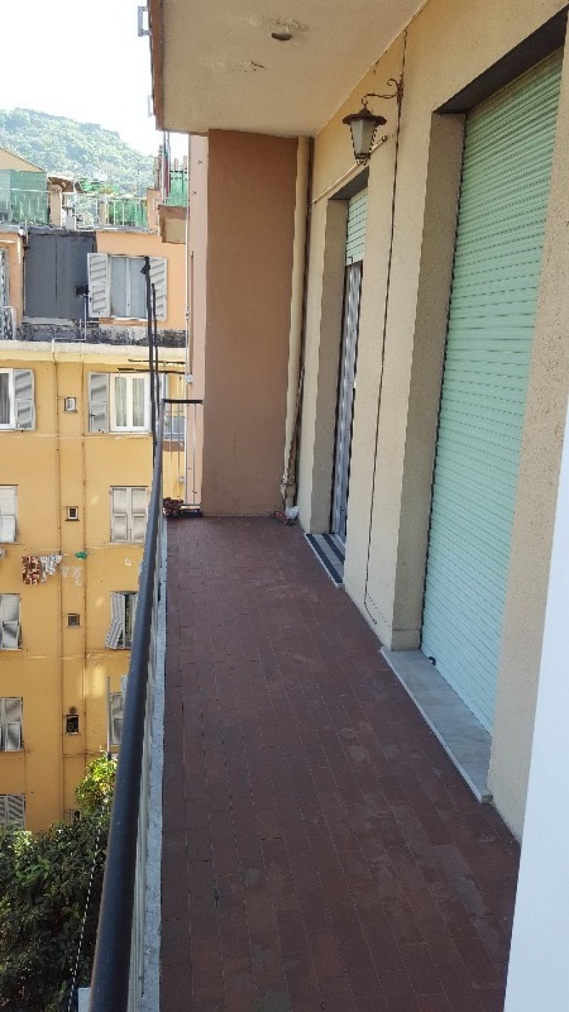 Appartamento Sampierdarena a Genova in Vendita