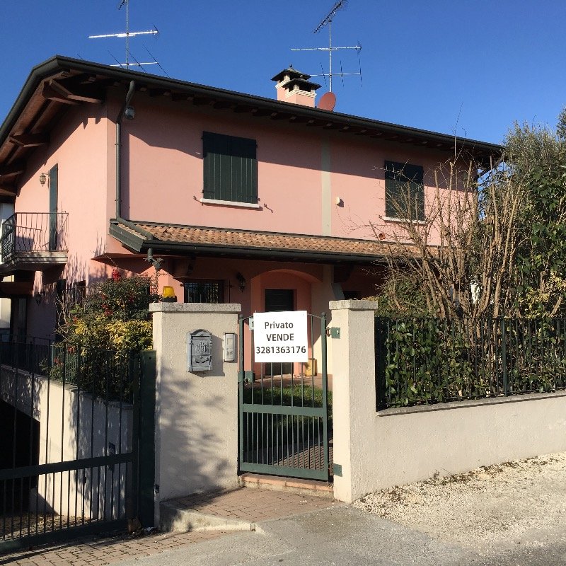 Vighizzolo villa bifamiliare a Brescia in Affitto