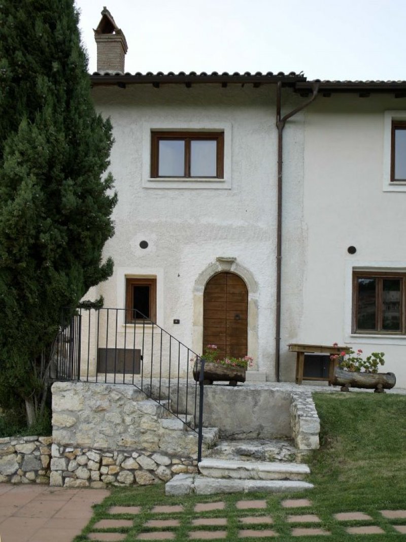 Sant'Anatolia appartamenti di varie tipologie a Rieti in Affitto