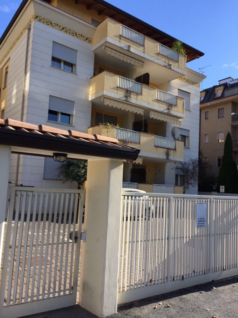 Monfalcone zona posta centrale appartamento a Gorizia in Vendita