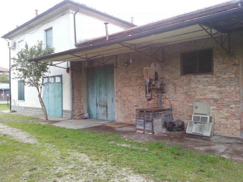 Casa a Lugo di Romagna a Ravenna in Vendita