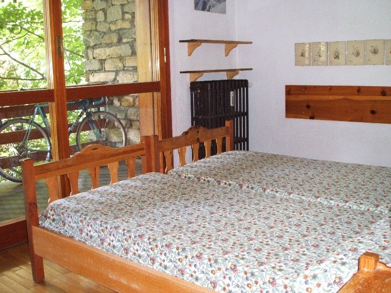 Courmayeur appartamento in ex villa a Valle d'Aosta in Vendita