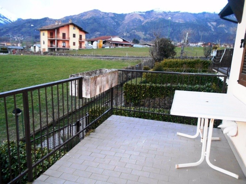 Rovetta appartamento su due livelli a Bergamo in Vendita