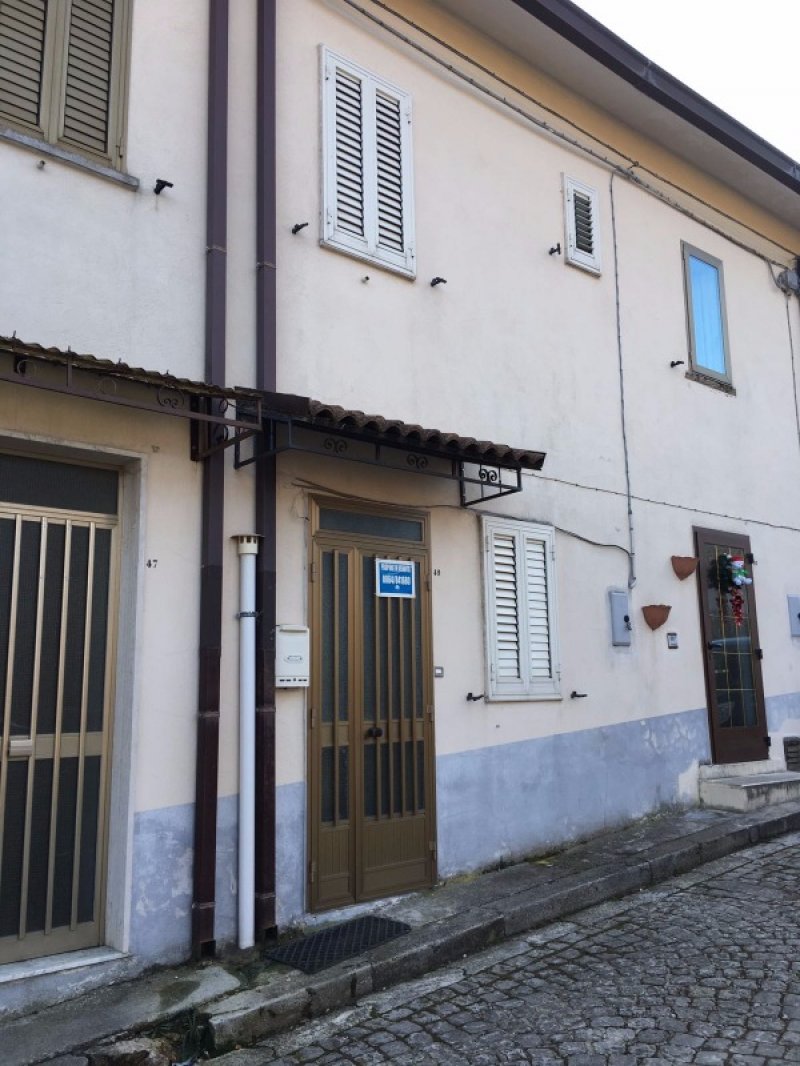 Appartamento ammobiliato in Abruzzo ad Ateleta a L'Aquila in Vendita