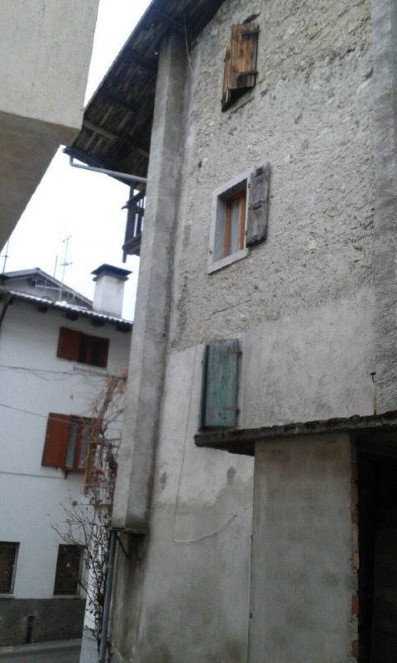 Ampezzo casa a Udine in Vendita