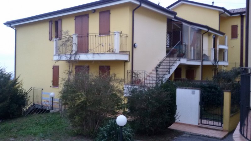 Montescudo vista mare appartamento a Rimini in Vendita
