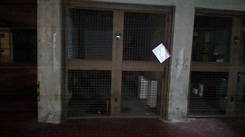 Pisa zona Arcobal garage a Pisa in Vendita