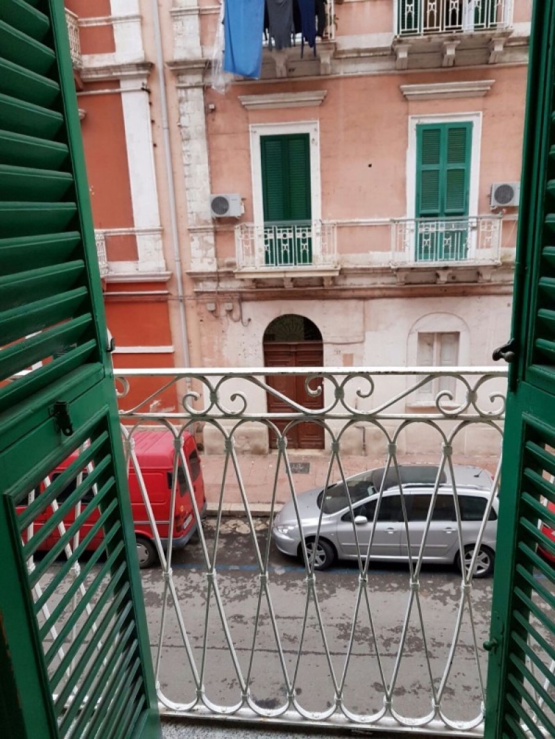 Appartamento a Taranto in via Duca di Genova a Taranto in Vendita