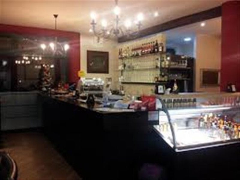 Bar ristorante pizzeria in provincia di Padova a Padova in Vendita
