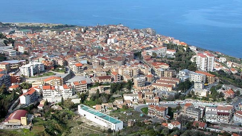 Santo Stefano di Camastra terreno edificabile a Messina in Vendita