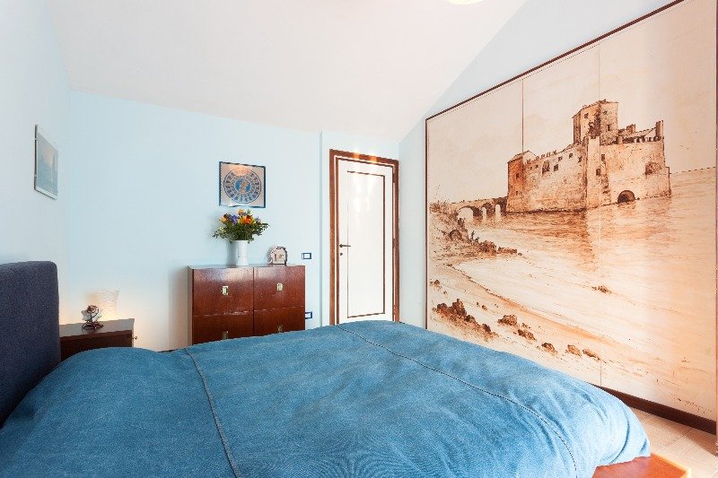 Nettuno appartamento ristrutturato fronte mare a Roma in Vendita
