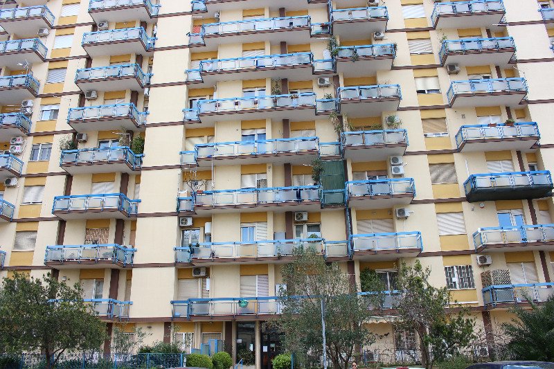 A Palermo appartamento luminoso e panoramico a Palermo in Vendita