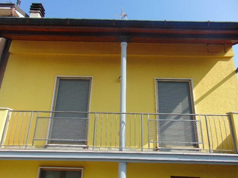 Casa indipendente in Lodi Vecchio a Lodi in Vendita