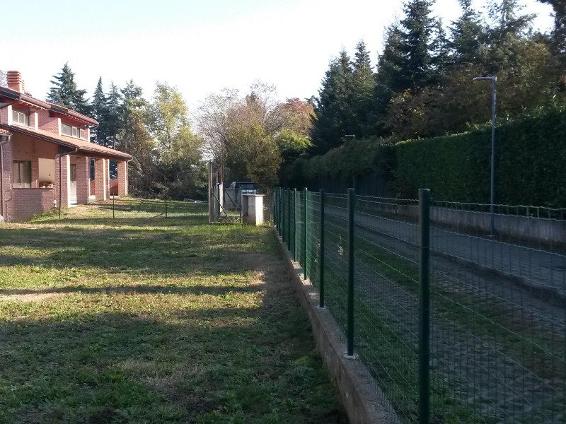 Lesmo nel cuore della verde Brianza villa a Monza e della Brianza in Vendita