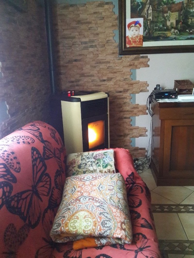 Gombola di Polinago appartamento in borgo montano a Modena in Vendita