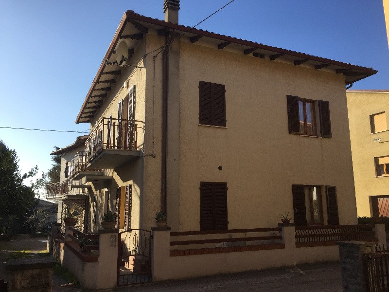 Casa in centro a Camucia di Cortona a Arezzo in Vendita