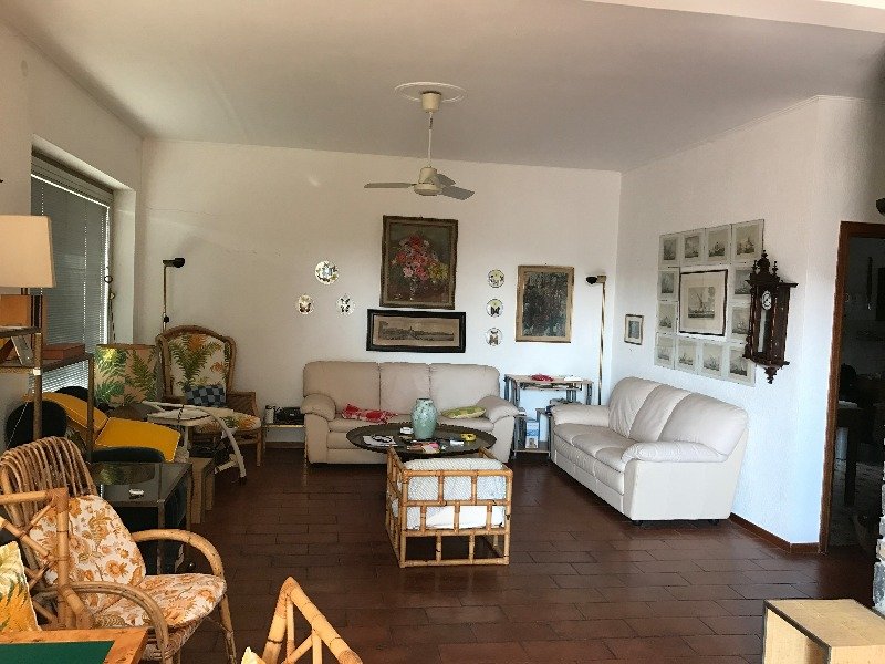 Villa ad Andora a Savona in Vendita