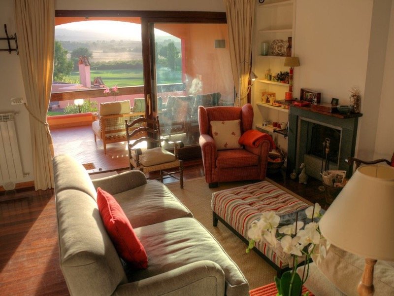 Sutri casa con terrazza panoramica a Viterbo in Vendita