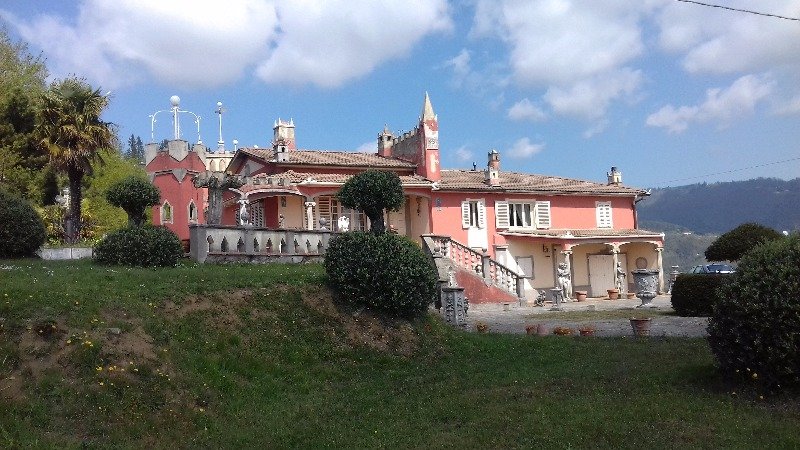 Marliana villa a Pistoia in Vendita