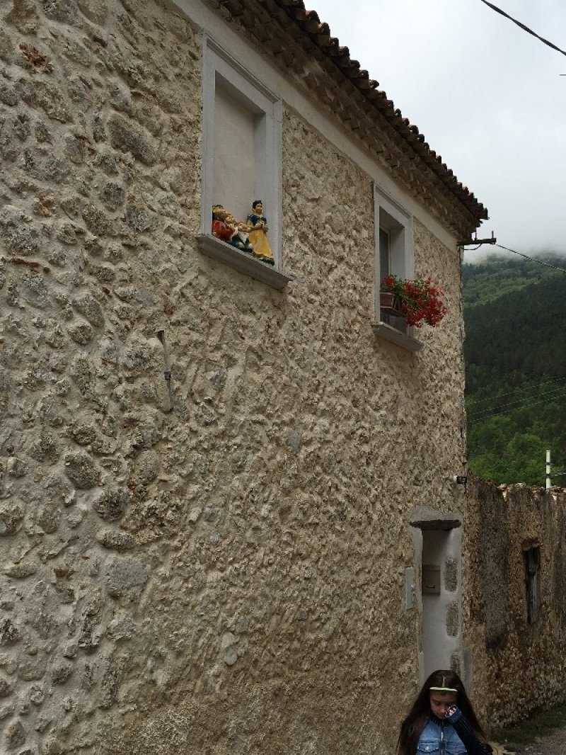 Casale situato San Potito comune Ovindoli a L'Aquila in Vendita