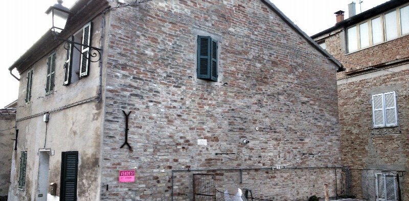 Casa centro storico Ostra a Ancona in Vendita