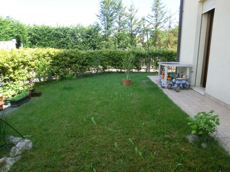 Caldogno appartamento con giardino privato a Vicenza in Vendita