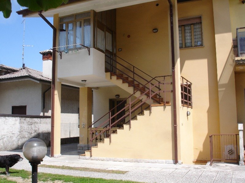 Monfalcone casa bifamiliare con giardino a Gorizia in Vendita