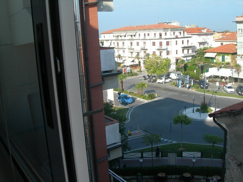 Marina di Massa appartamento vista mare e monti a Massa-Carrara in Vendita