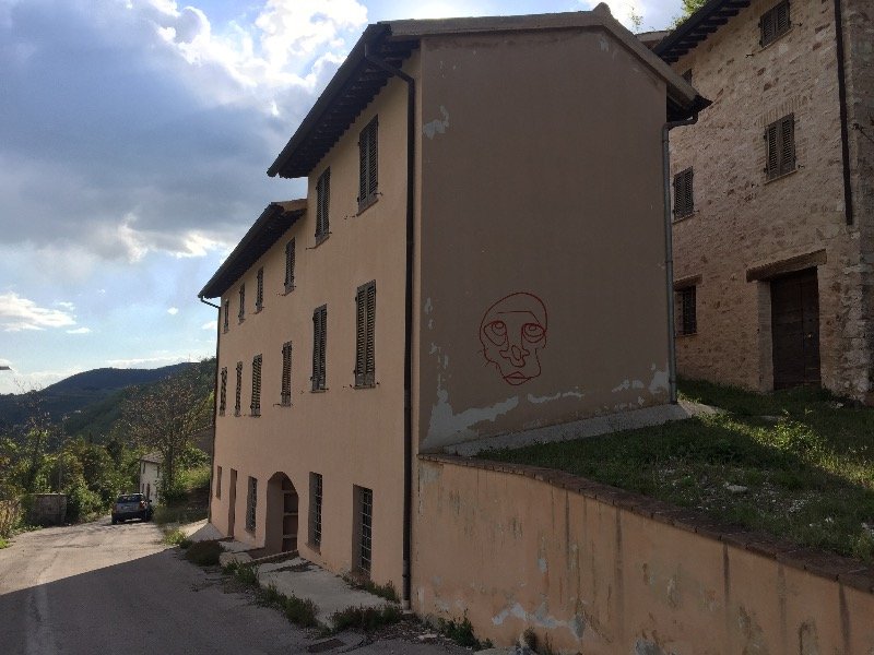 Casa singola nel comune di Foligno a Perugia in Vendita