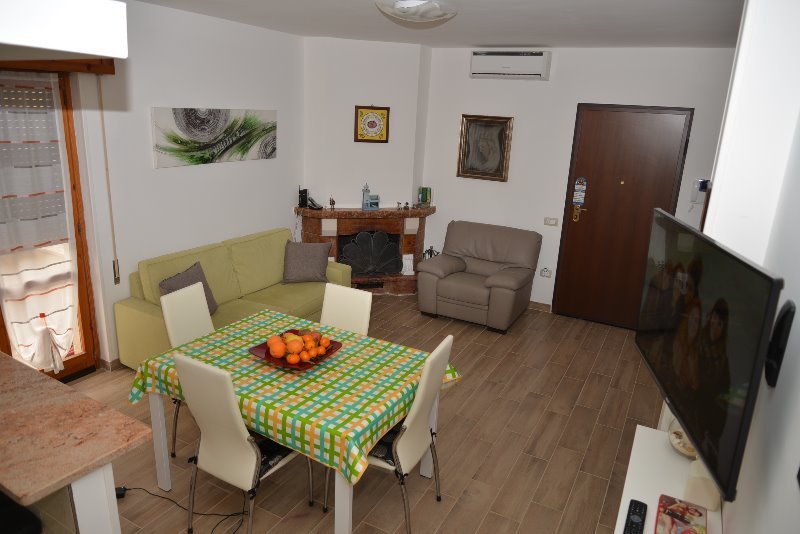 Sabaudia appartamento in villa a Latina in Affitto