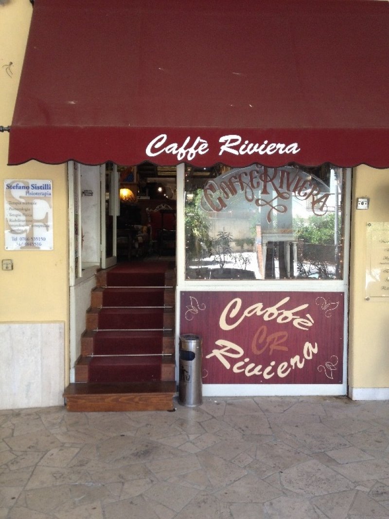 Santa Marinella cedo bar caffetteria a Roma in Vendita