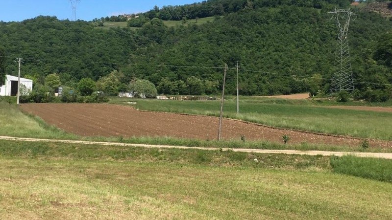 Gambugliano terreno agricolo a Vicenza in Vendita