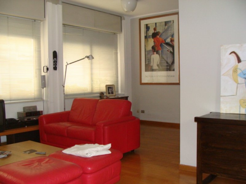 Milano appartamento arredato e luminoso a Milano in Affitto