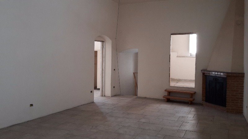Appartamento situato in Corato a Bari in Vendita