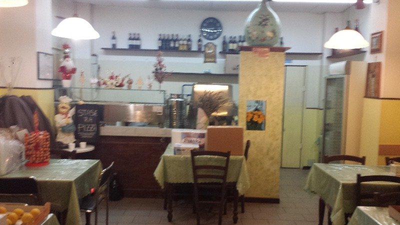 Bar in localit Campoluci periferia di Arezzo a Arezzo in Vendita