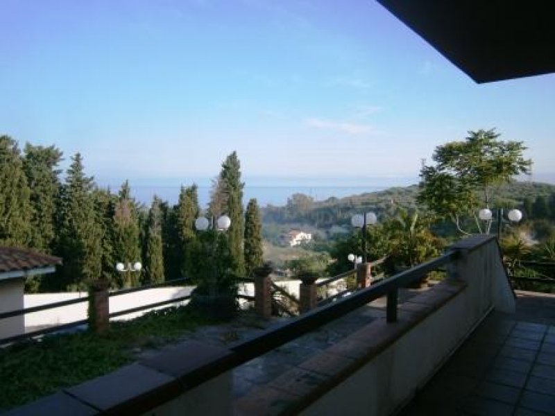 Messina localit Orto Liuzzo villa a Messina in Affitto